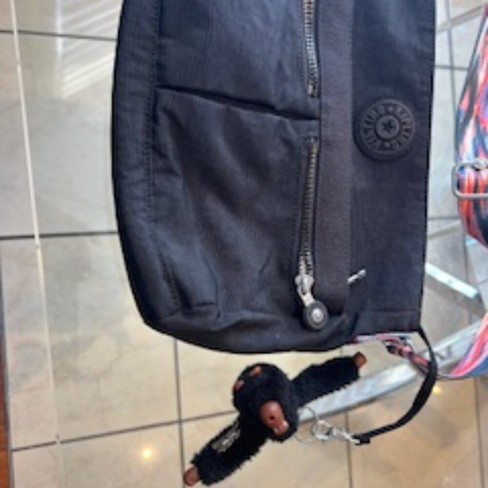 KIPLING Crossbody Bag with colorful adjustable strap - VERY GOOD CONDITION - Picture 3 of 13